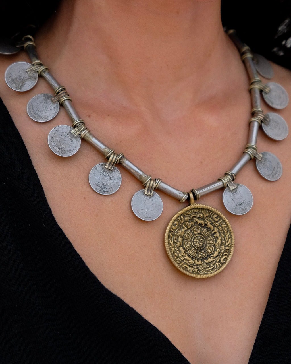 SAFAR NECKLACE
